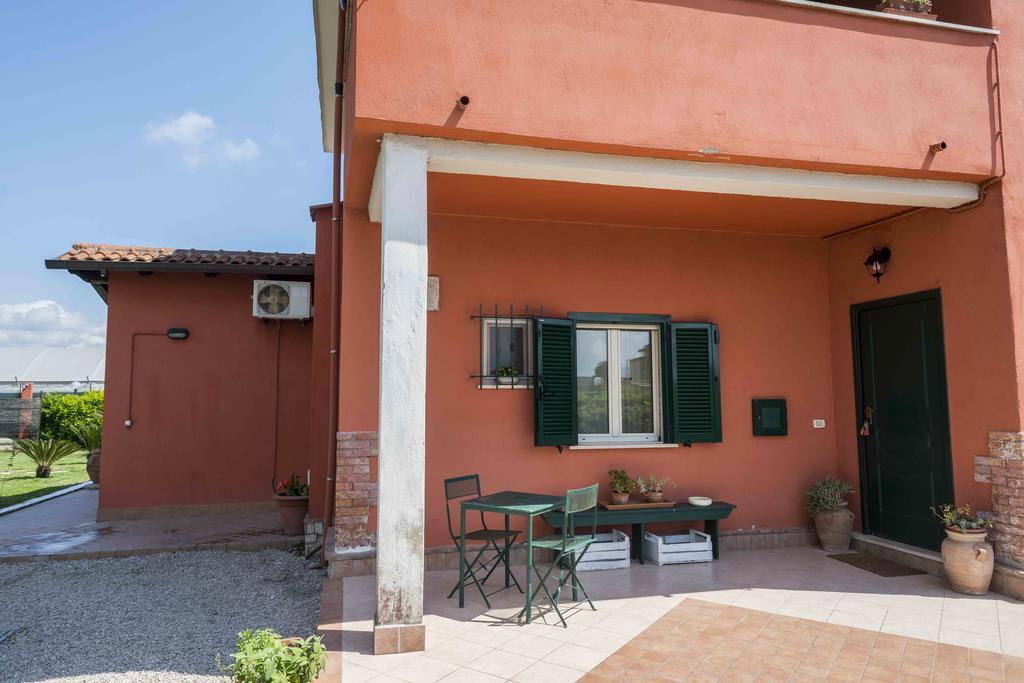 La Locanda Country House Борго-Монтенеро Экстерьер фото